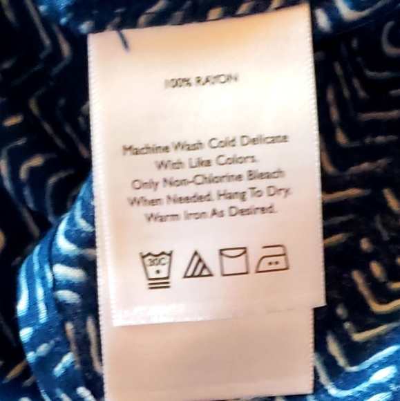 EDDIE BAUER Sunrise Sleeveless Popover Batik Blouse NWT - Picture 12 of 15